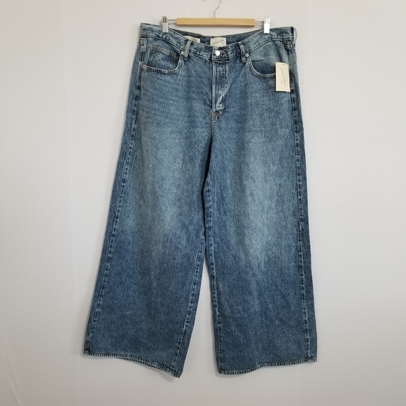 Universal Thread Denim - NWT Universal Thread Medium Wash Super Wide Leg Jeans Size 16